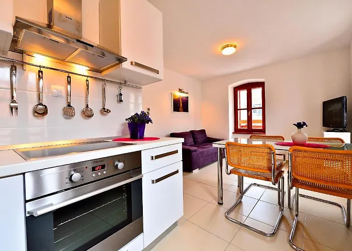 Sunny Bobica アパート *